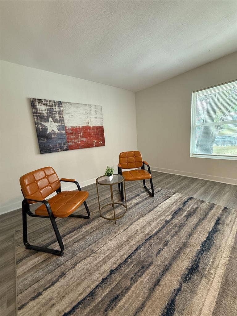 6 BR in San Antonio