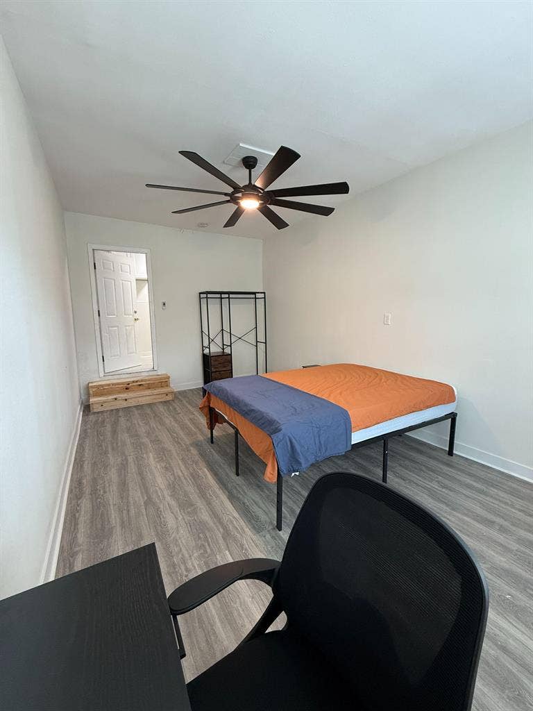 6 BR in San Antonio