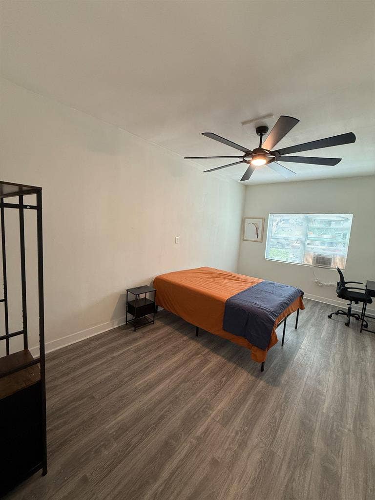 6 BR in San Antonio