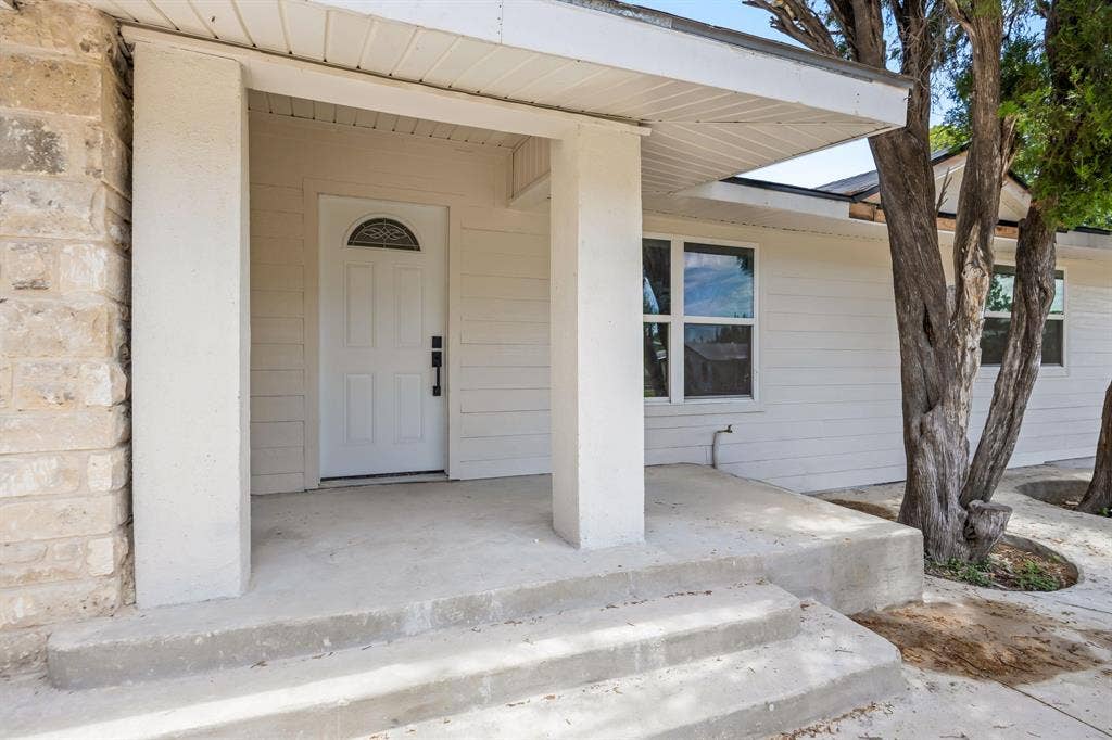 6 BR in San Antonio