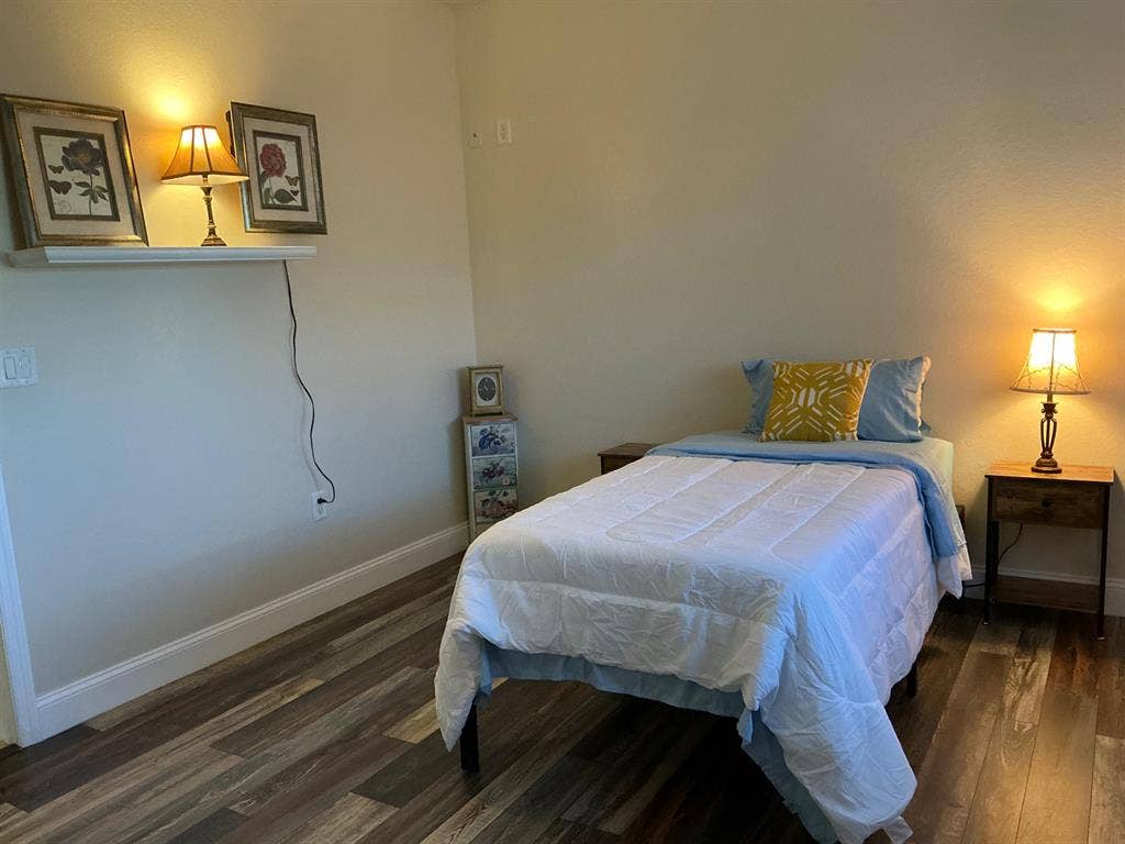 4 BR in Lehigh Acres