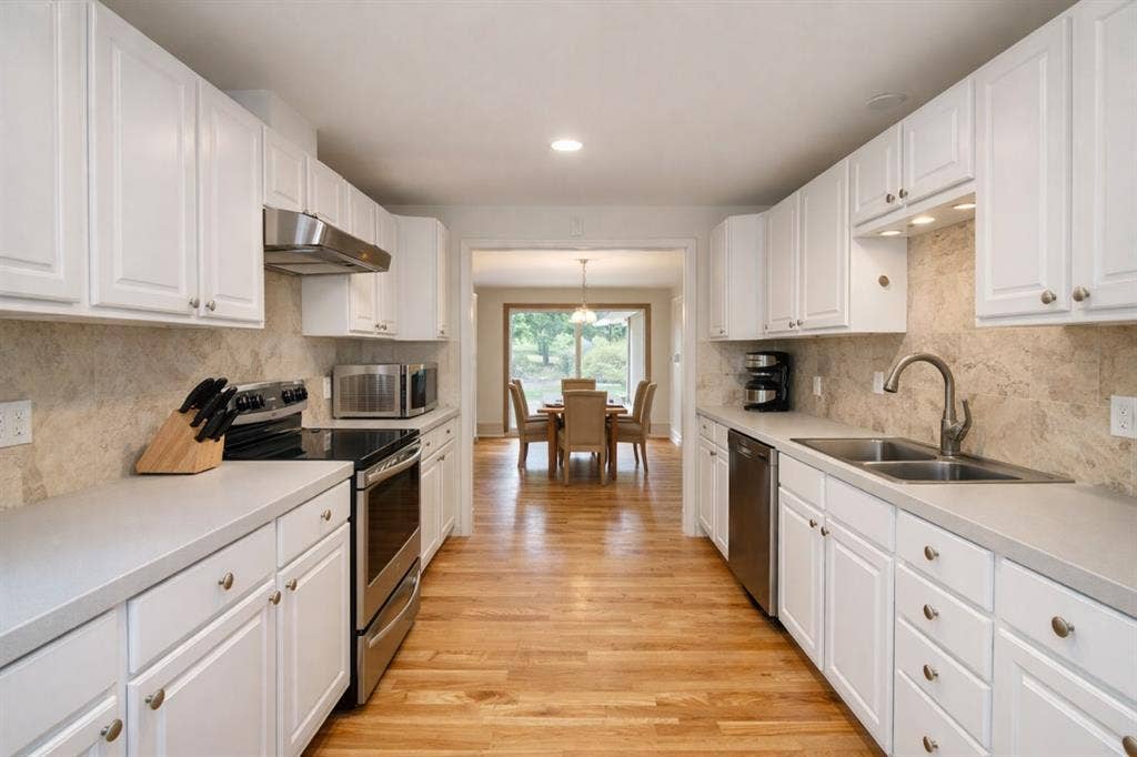 🏡 Upcoming South-Facing Room