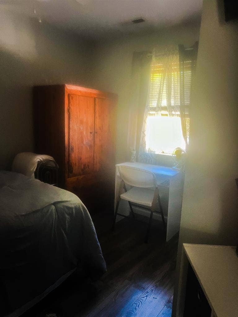 New Listing room for rent