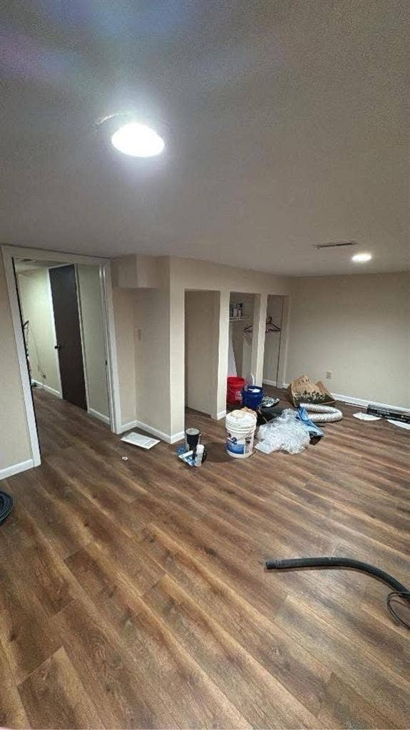 Looking for roommate in blue ash
