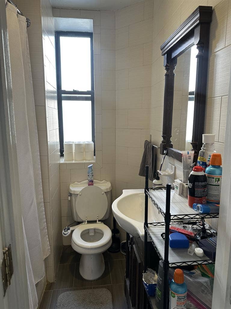 1 bd avl in ba in KipsBay $