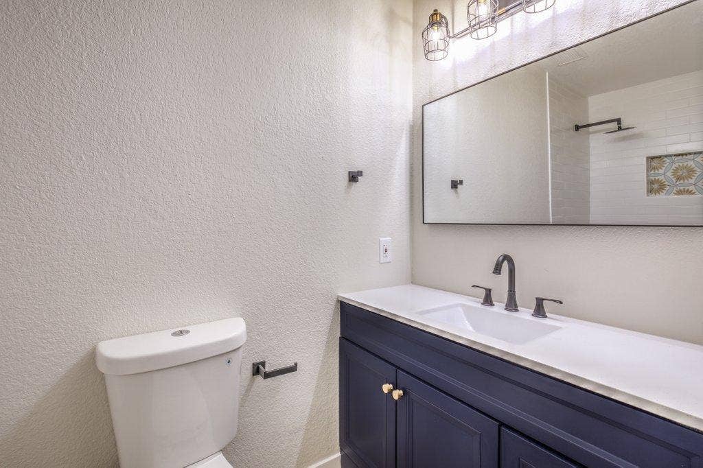 9 BR in Las Vegas