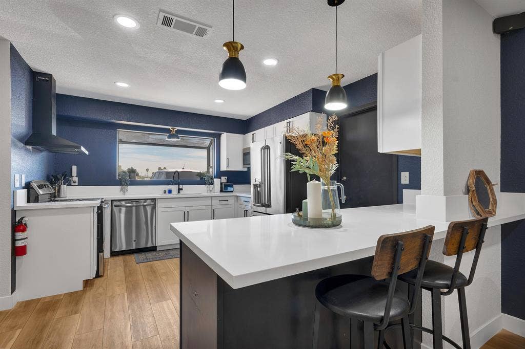 9 BR in Las Vegas