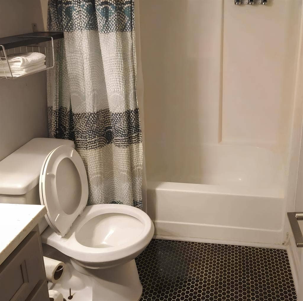 4 BR in Charlotte