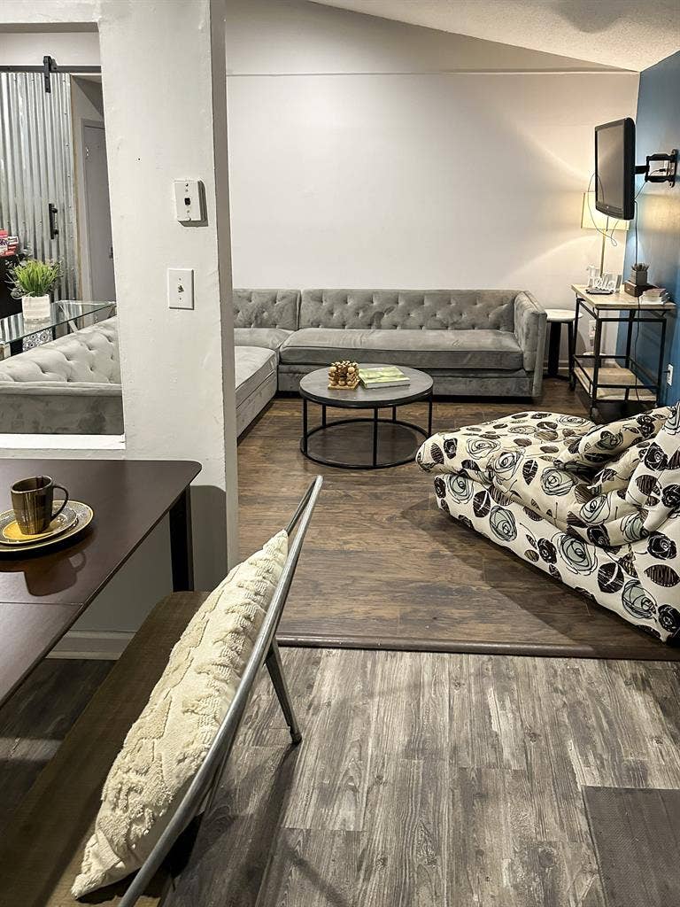 4 BR in Charlotte