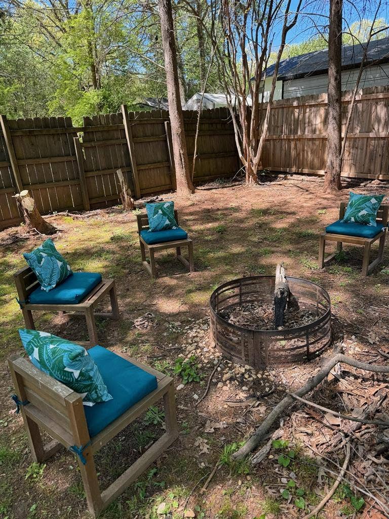 4 BR in Charlotte