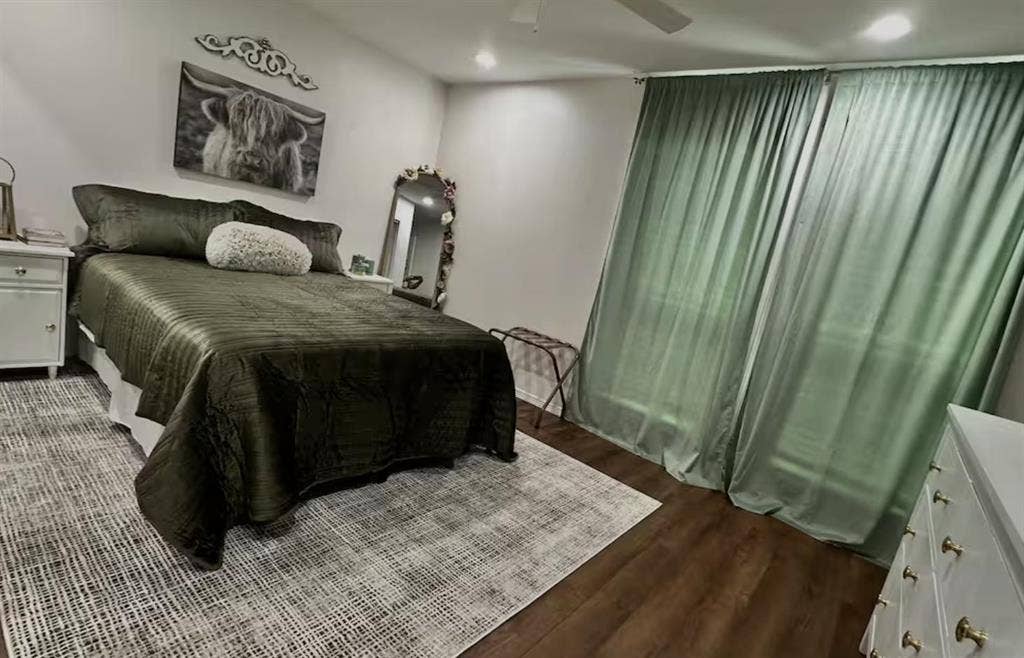 3 BR in Austin