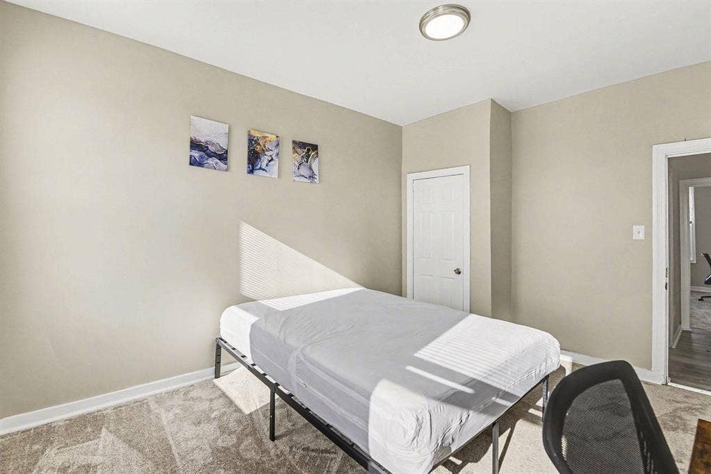 6 BR in Baltimore
