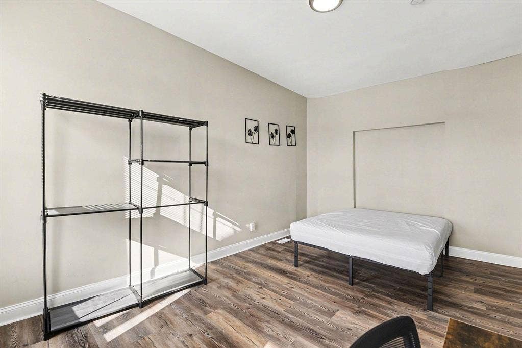 6 BR in Baltimore