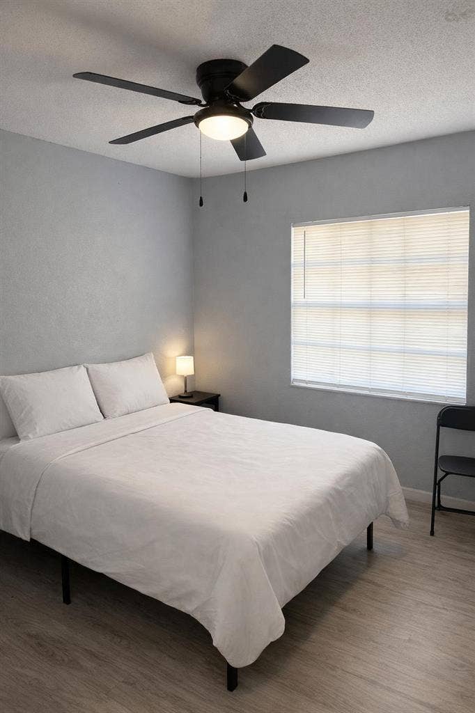 13 BR in Tampa