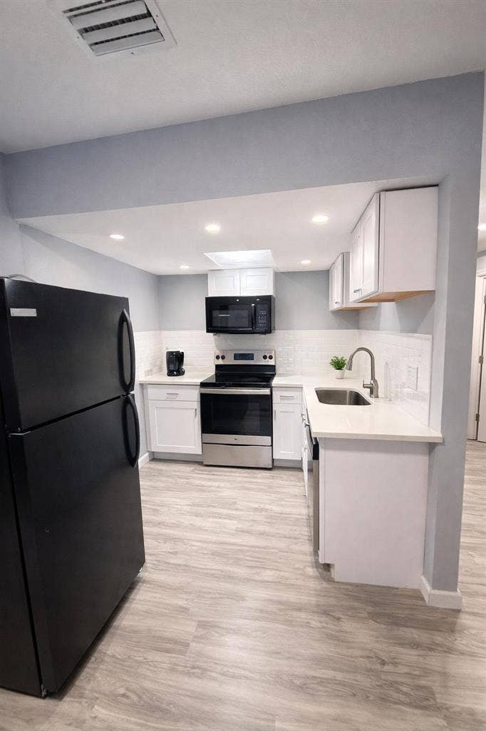 13 BR in Tampa