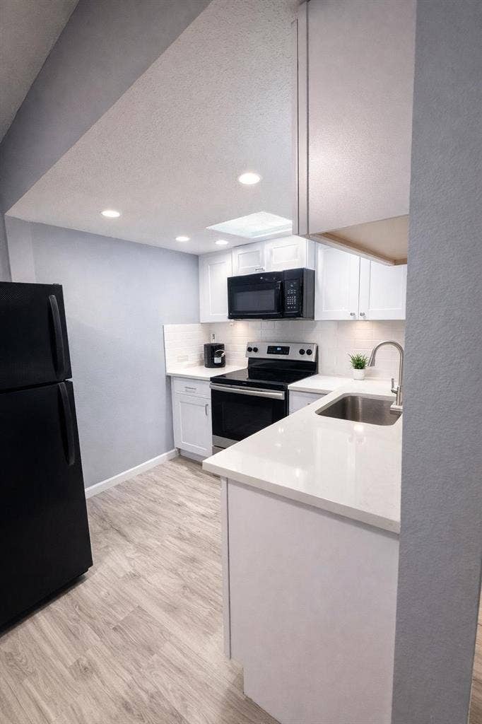13 BR in Tampa