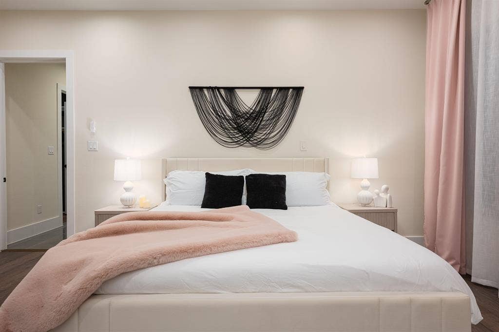3 BR in Houston