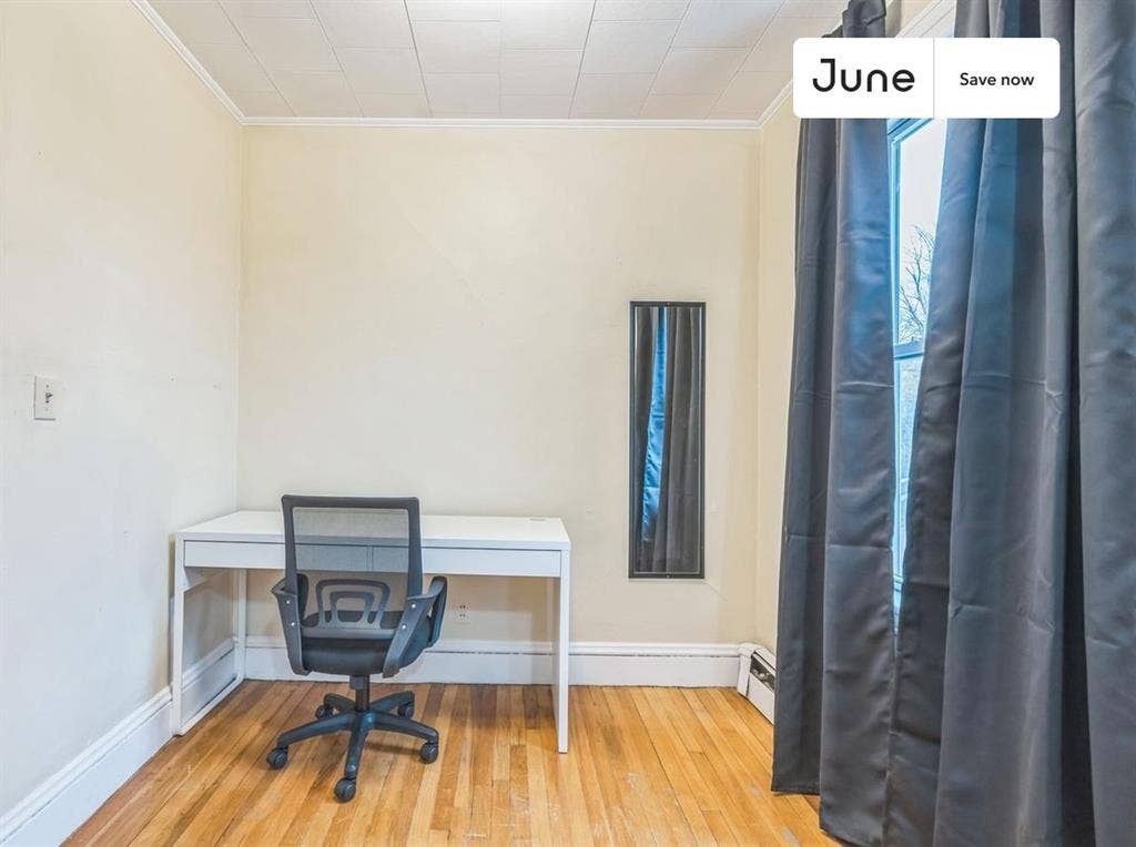 4 BR in Boston