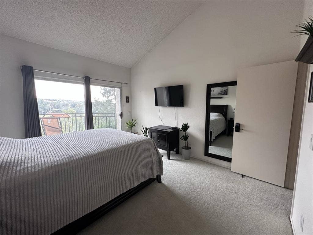 Looking for female renter.