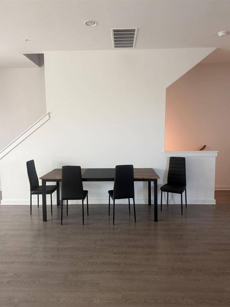 3 BR in Leander