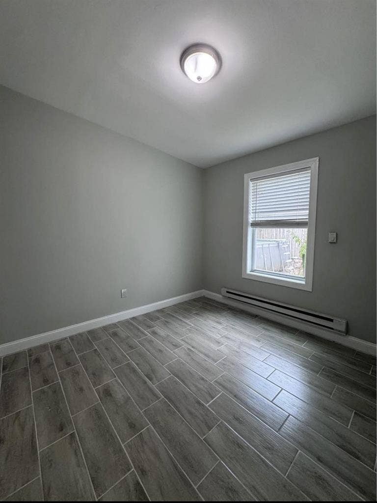 3 bedroom apartment new Carrollton 