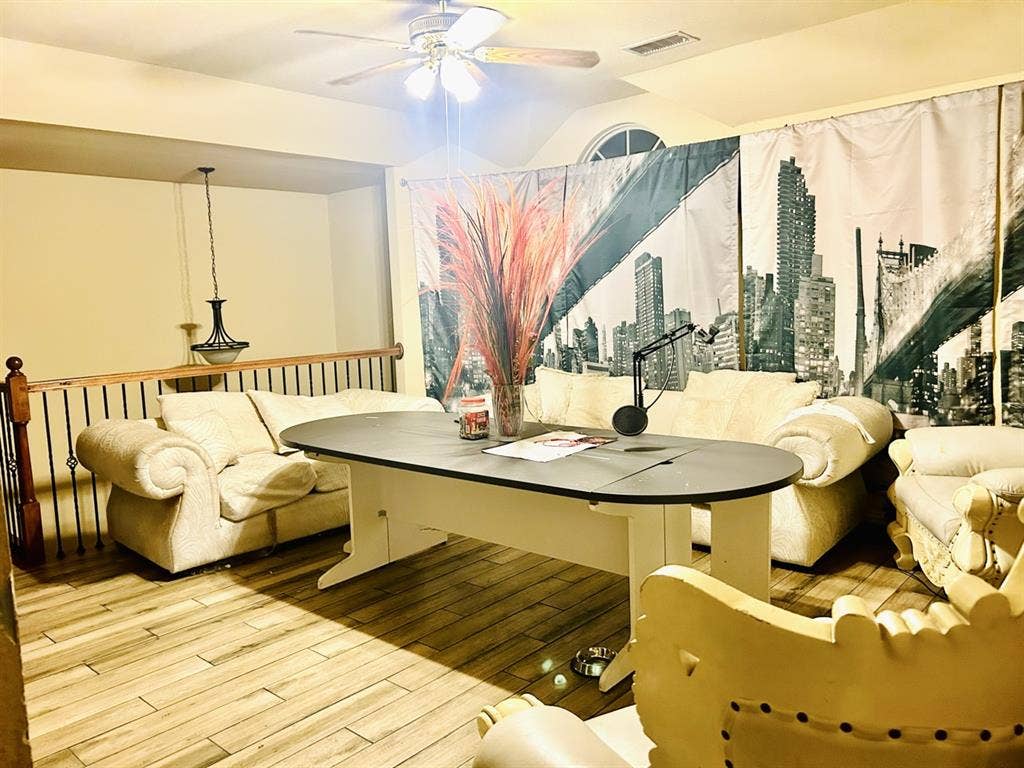 Rooms for rent Desoto and Mesquite