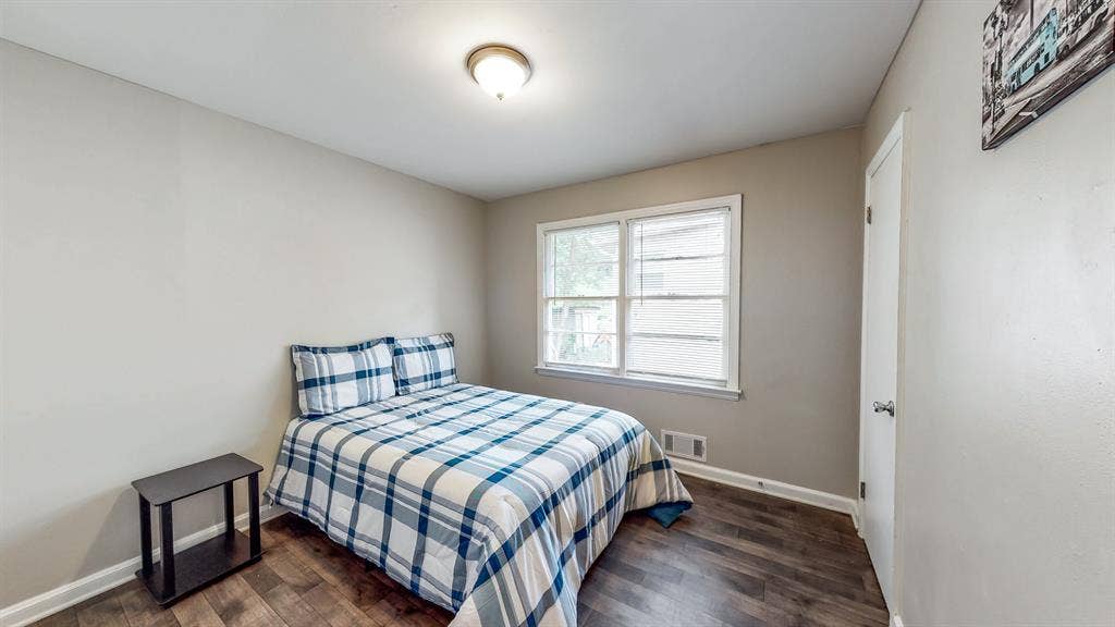7 BR in Atlanta