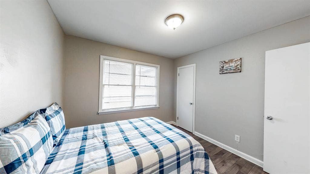 7 BR in Atlanta