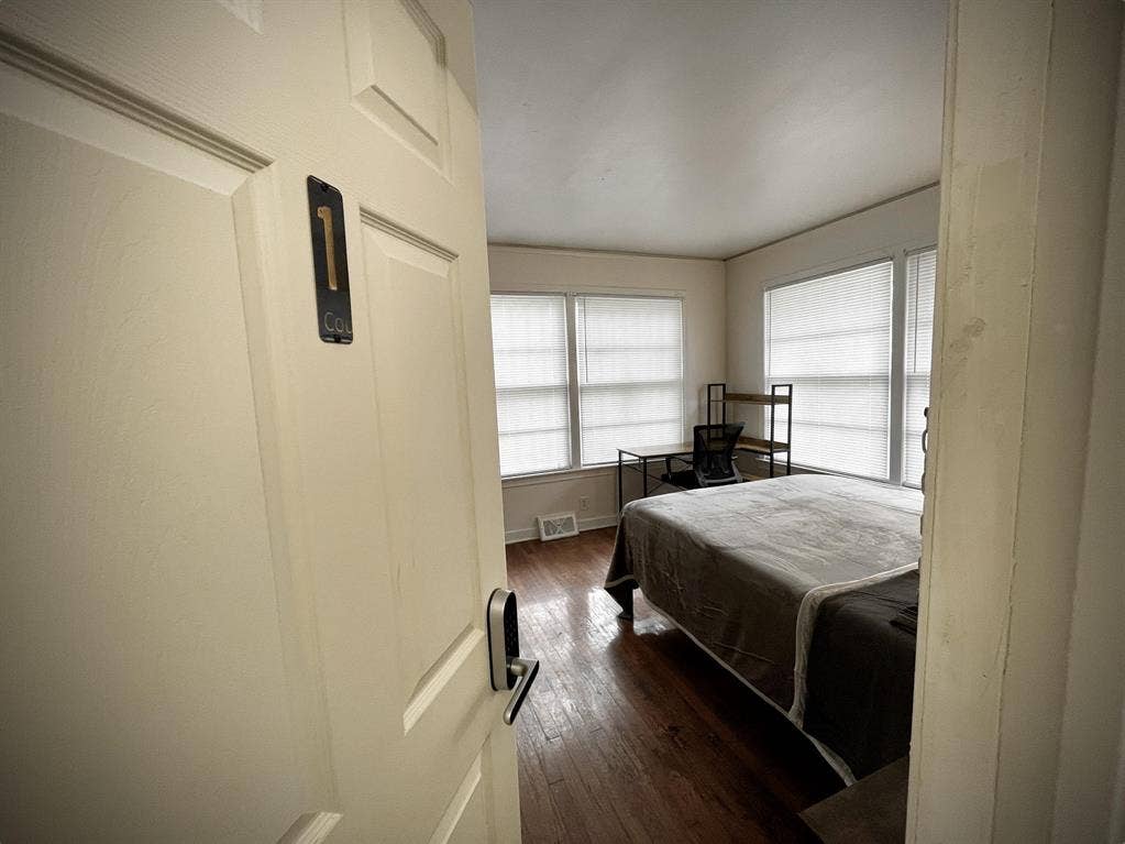 6 BR in Jackson