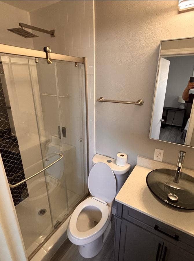 6 BR in Las Vegas