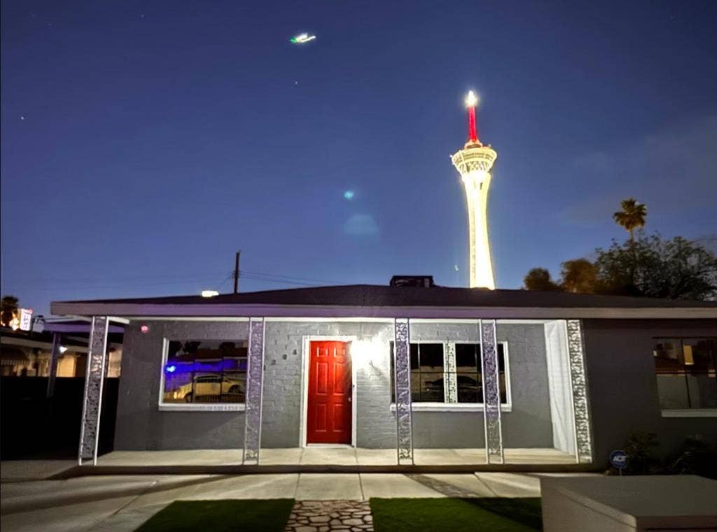 6 BR in Las Vegas