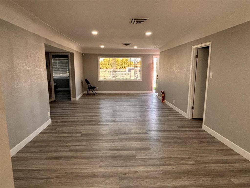 6 BR in Las Vegas