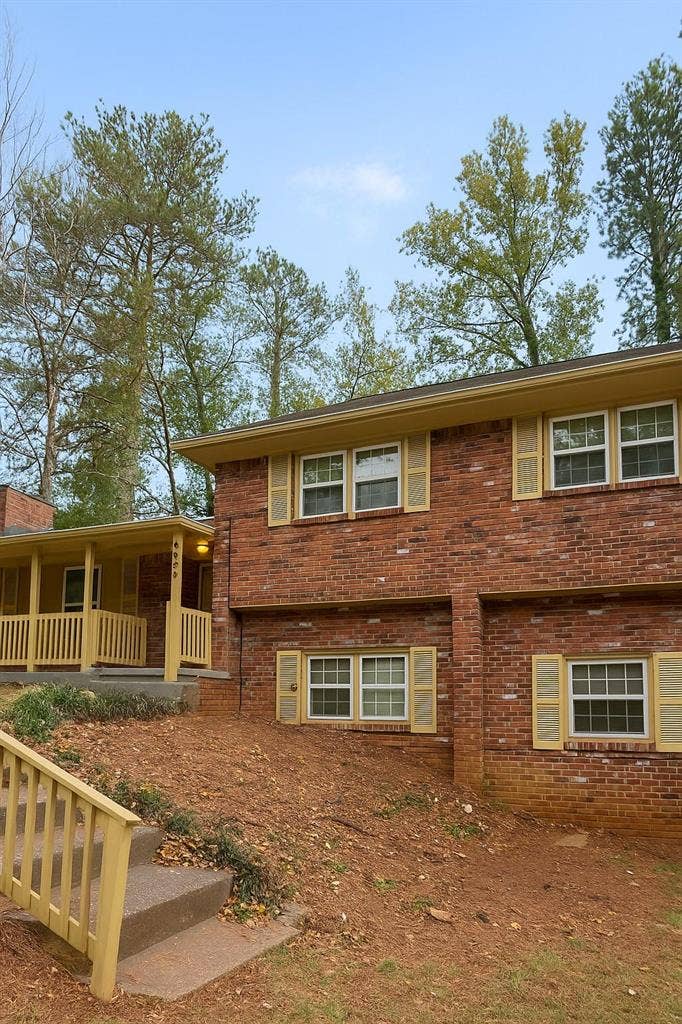 7 BR in Decatur