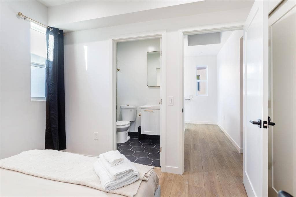 4 BR in Los Angeles