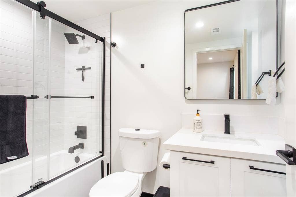 4 BR in Los Angeles