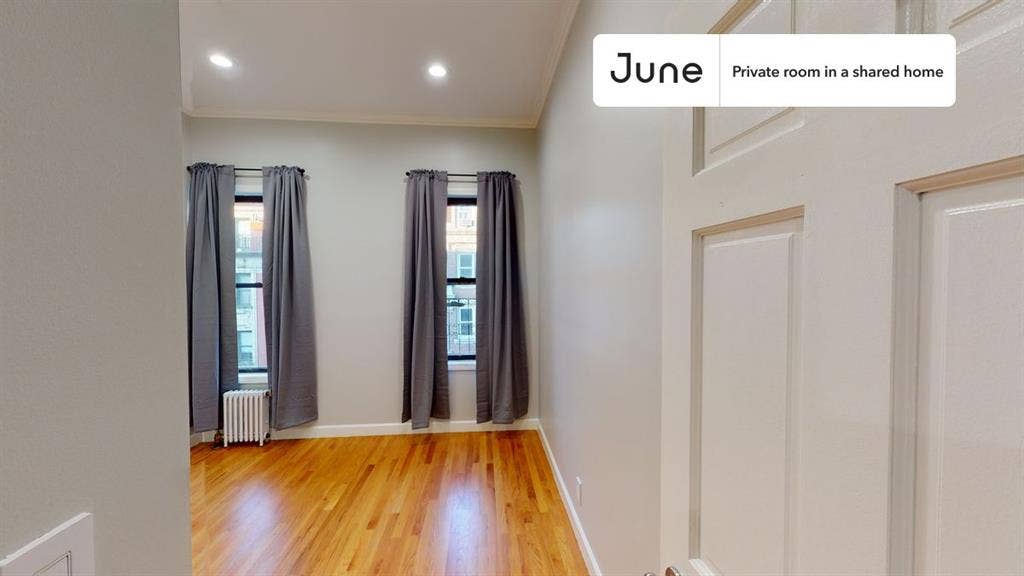 4 BR in New York City