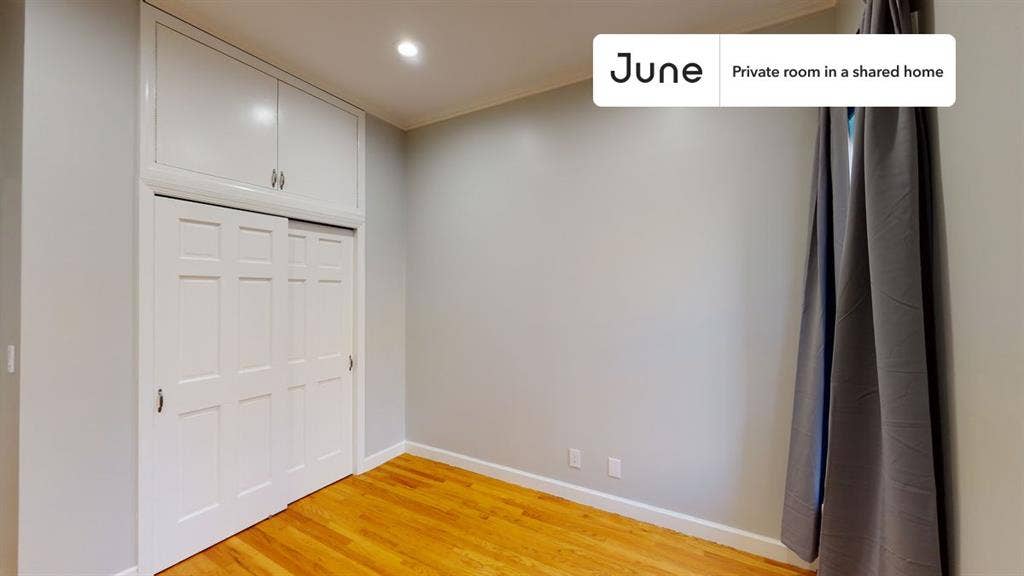 4 BR in New York City