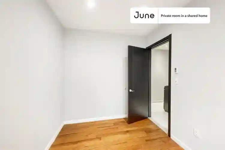 4 BR in New York City