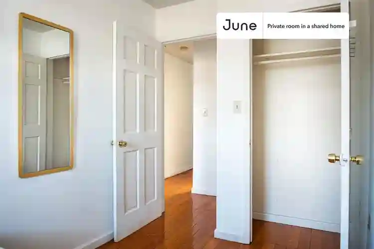 2 BR in New York City