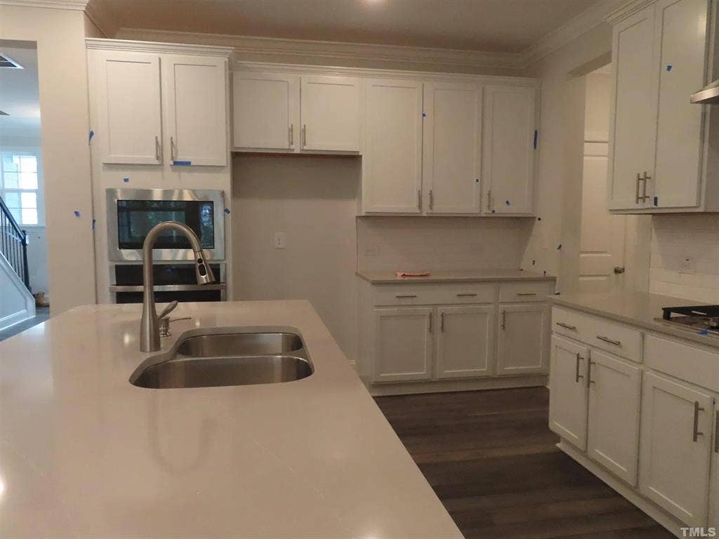 4 BR in Cary