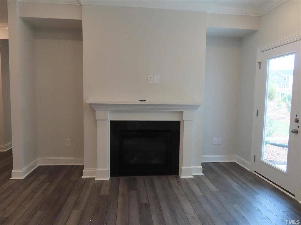4 BR in Cary