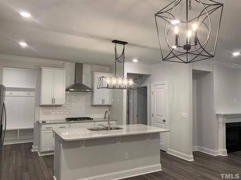 4 BR in Cary