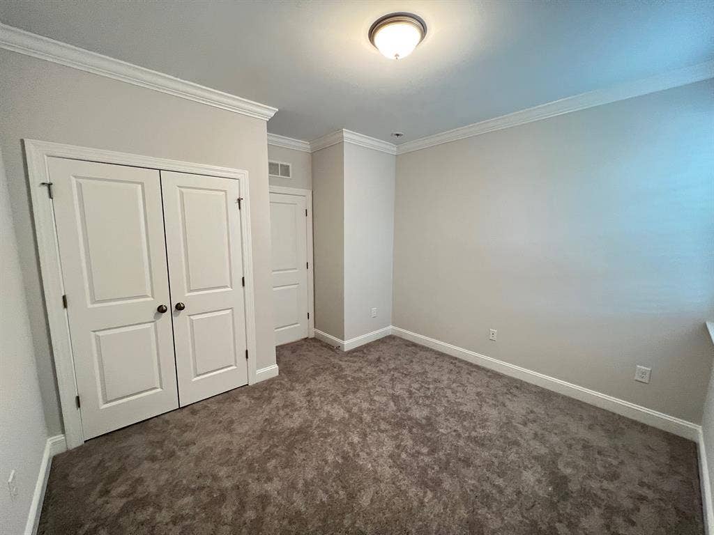 4 BR in Cary