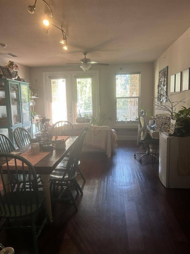 Room and Bathroom Available