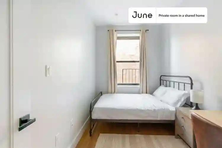 3 BR in New York City