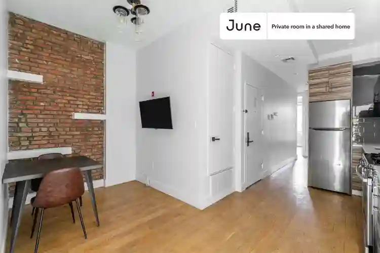 3 BR in New York City