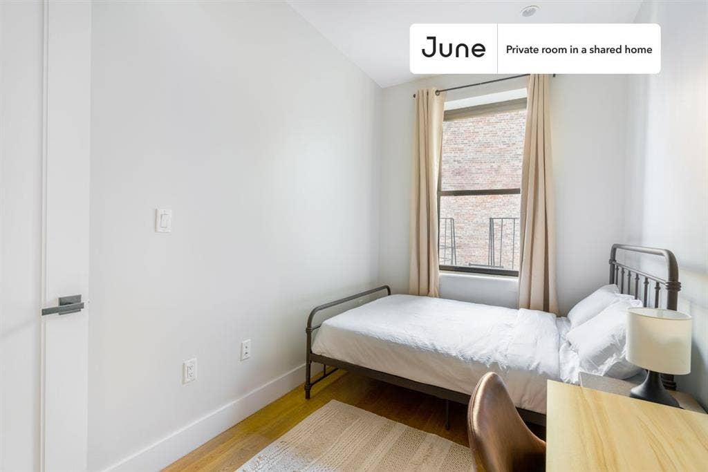 3 BR in New York City