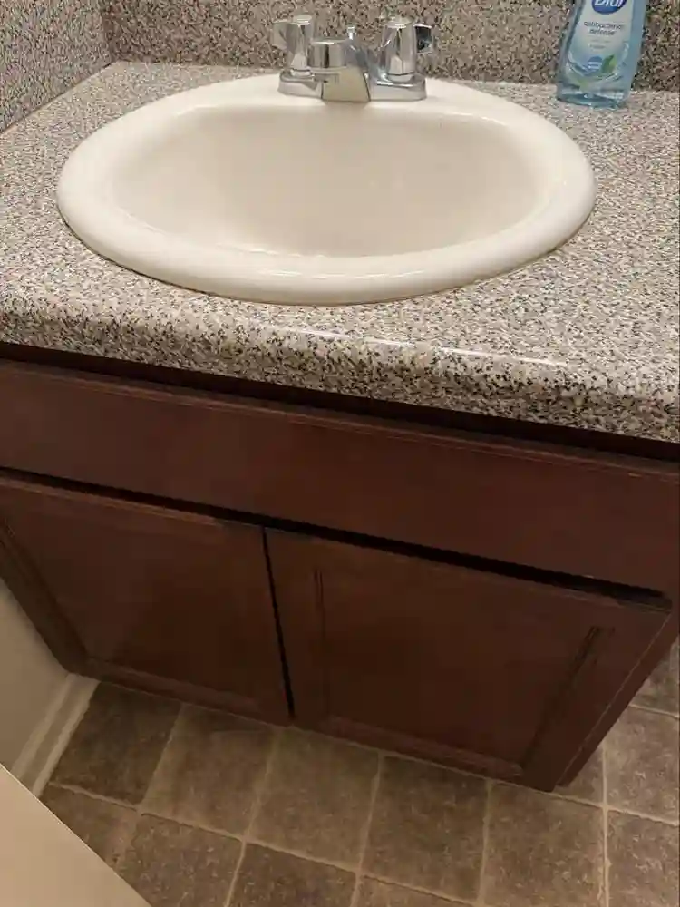Own room with TV walk in closet,