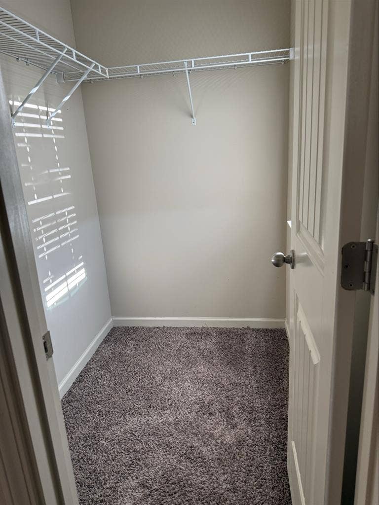 Own room with TV walk in closet,