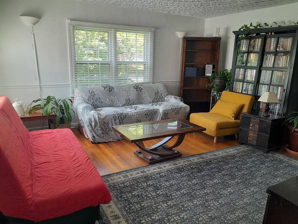 Room in Larchmont close to CHKD/ODU